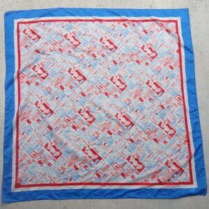 DISNEYLAND PARIS Square 36” x 36” scarf